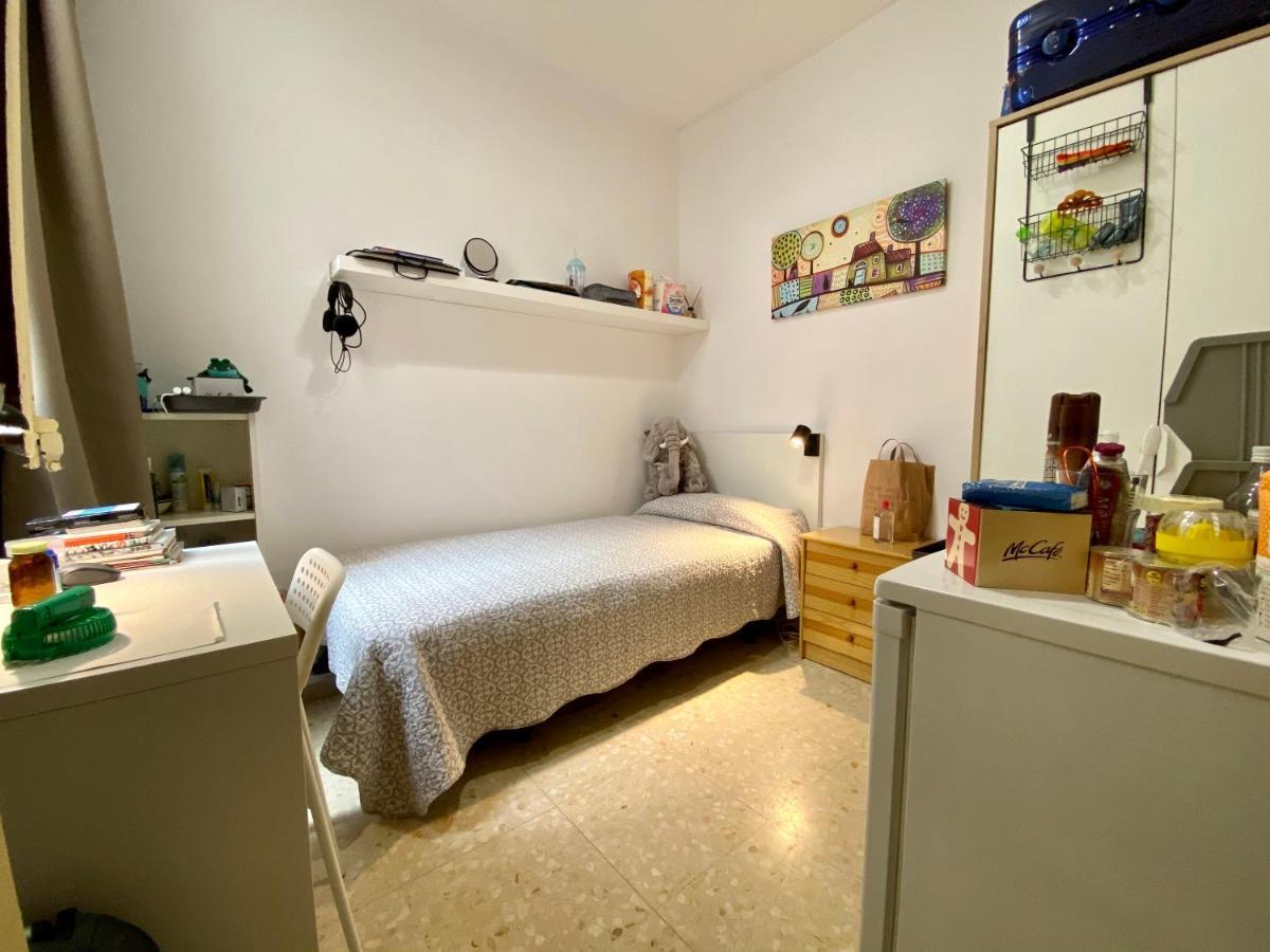 Barcelona Housing Student Apartamento Exterior foto